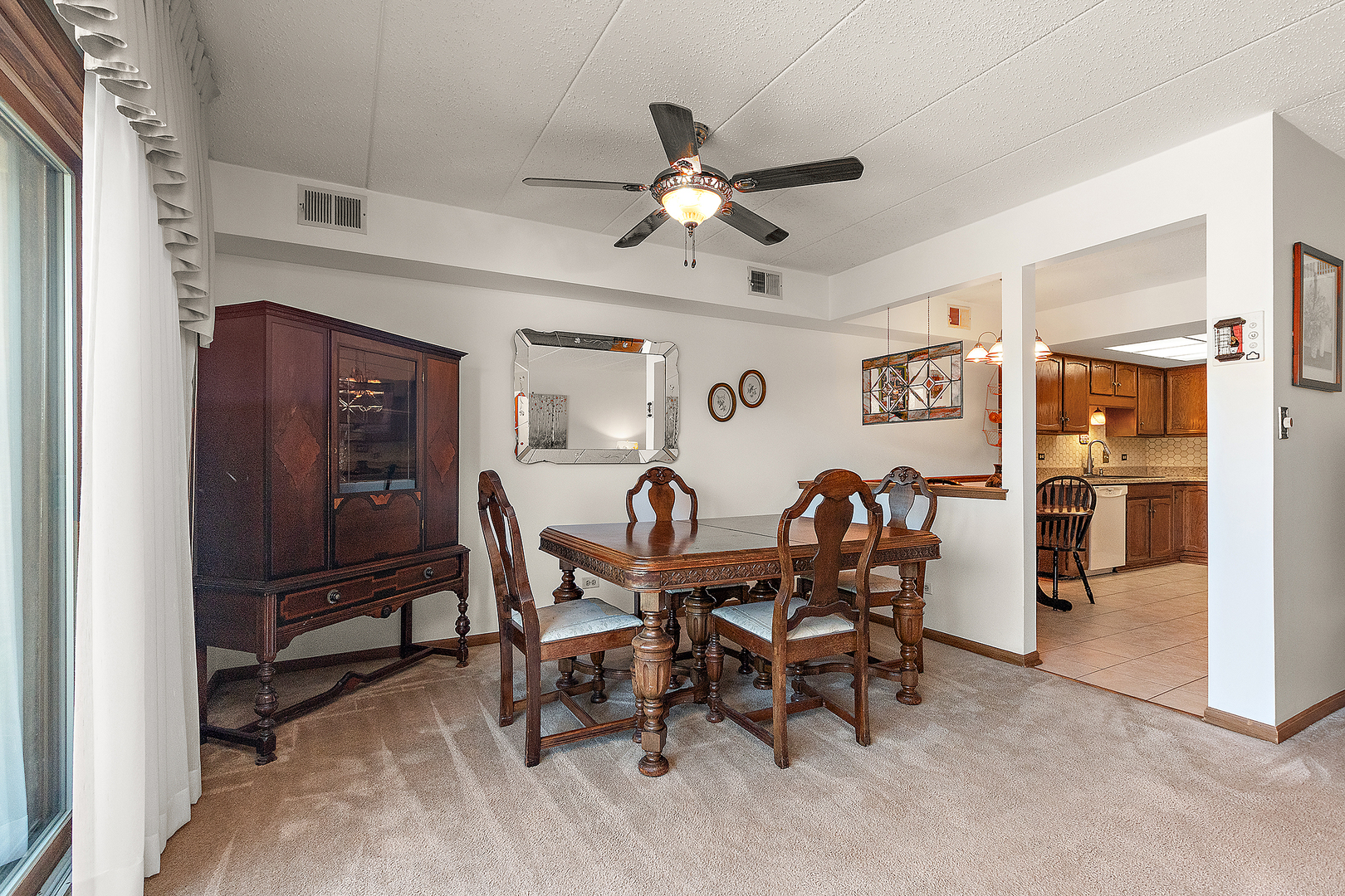 4025 W 93rd Place #1E, Oak Lawn, IL 60453