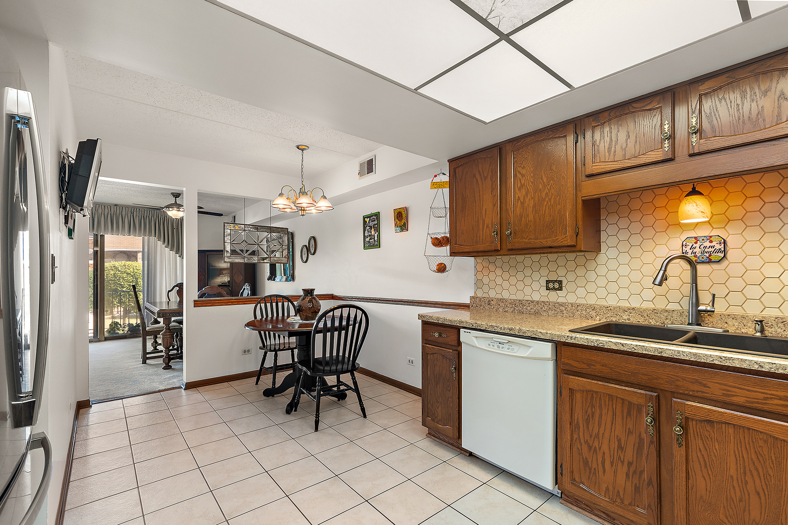 4025 W 93rd Place #1E, Oak Lawn, IL 60453