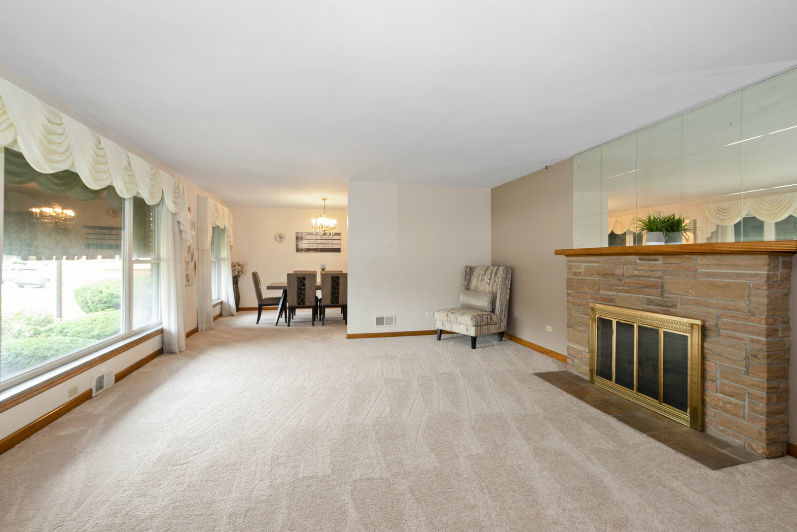 917 N Memorial Drive, Chicago Heights, IL 60411