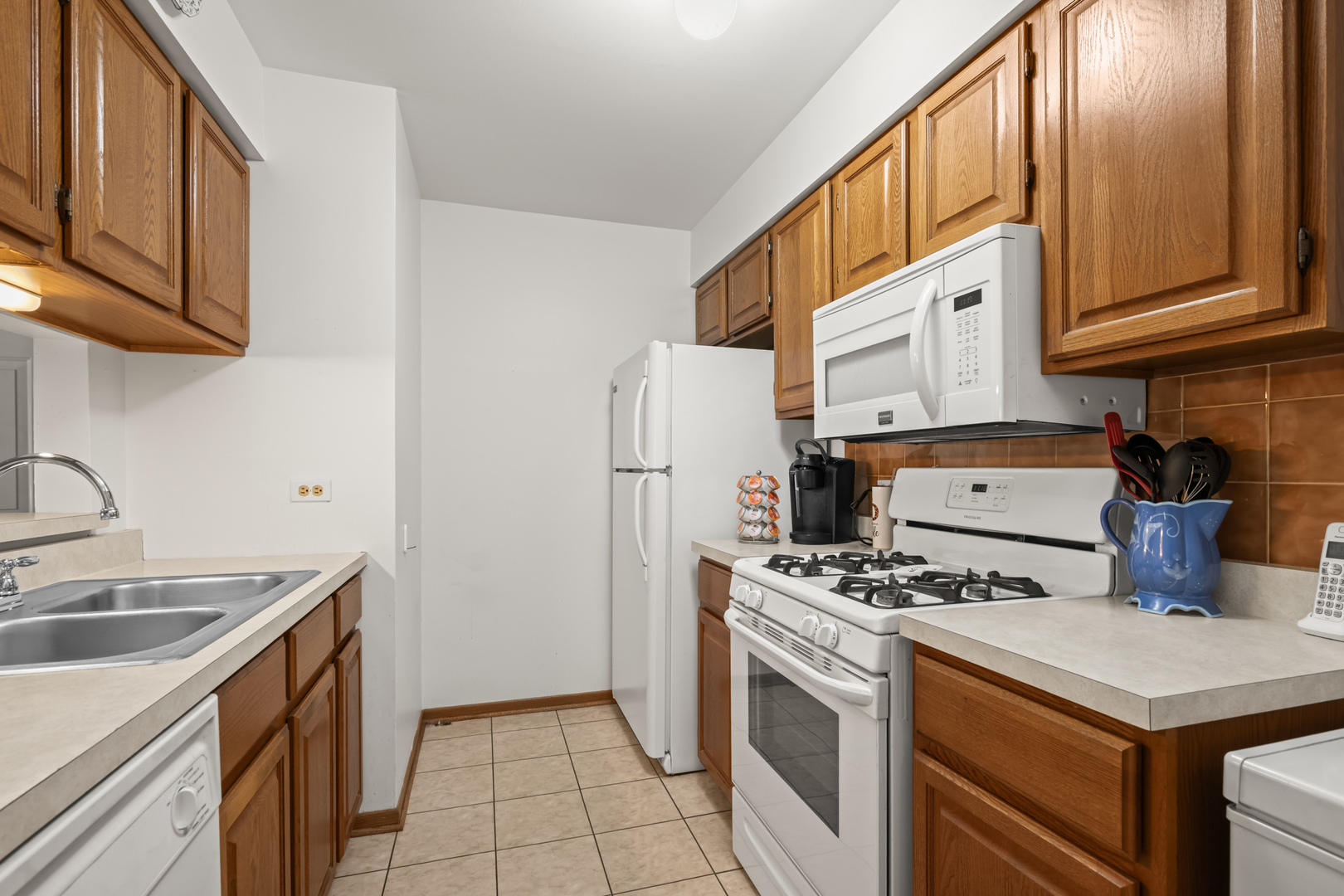 1414 N Sterling Avenue #103, Palatine, IL 60067