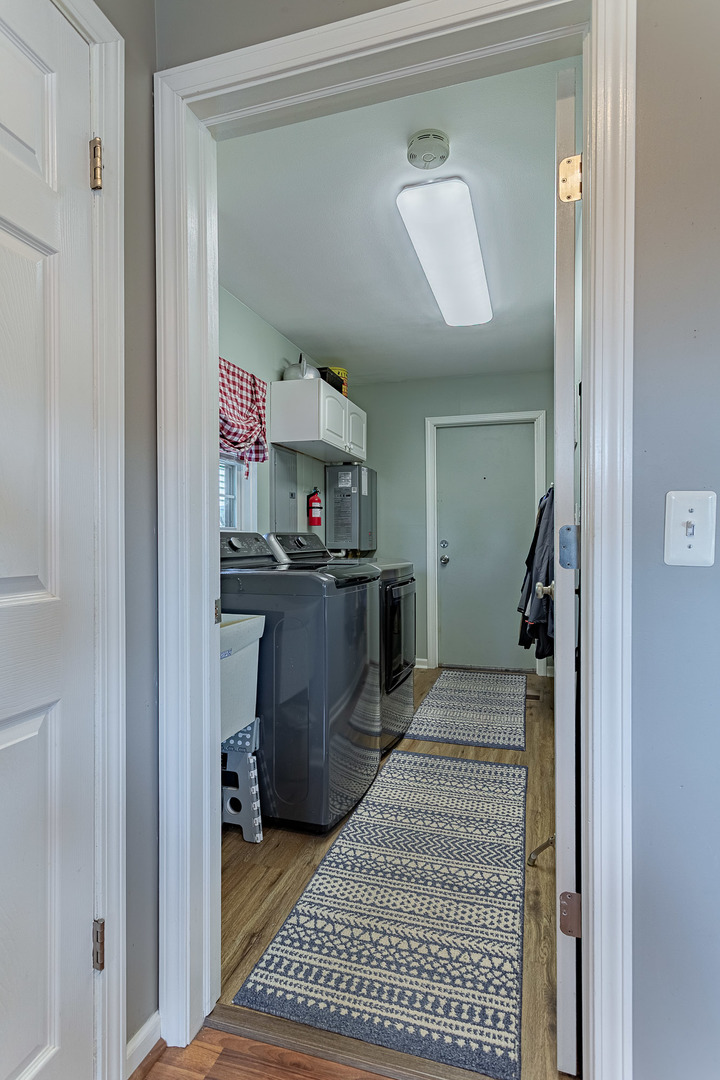 579 Bristol Lane, Elk Grove Village, IL 60007