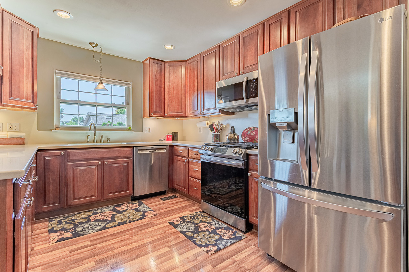 579 Bristol Lane, Elk Grove Village, IL 60007