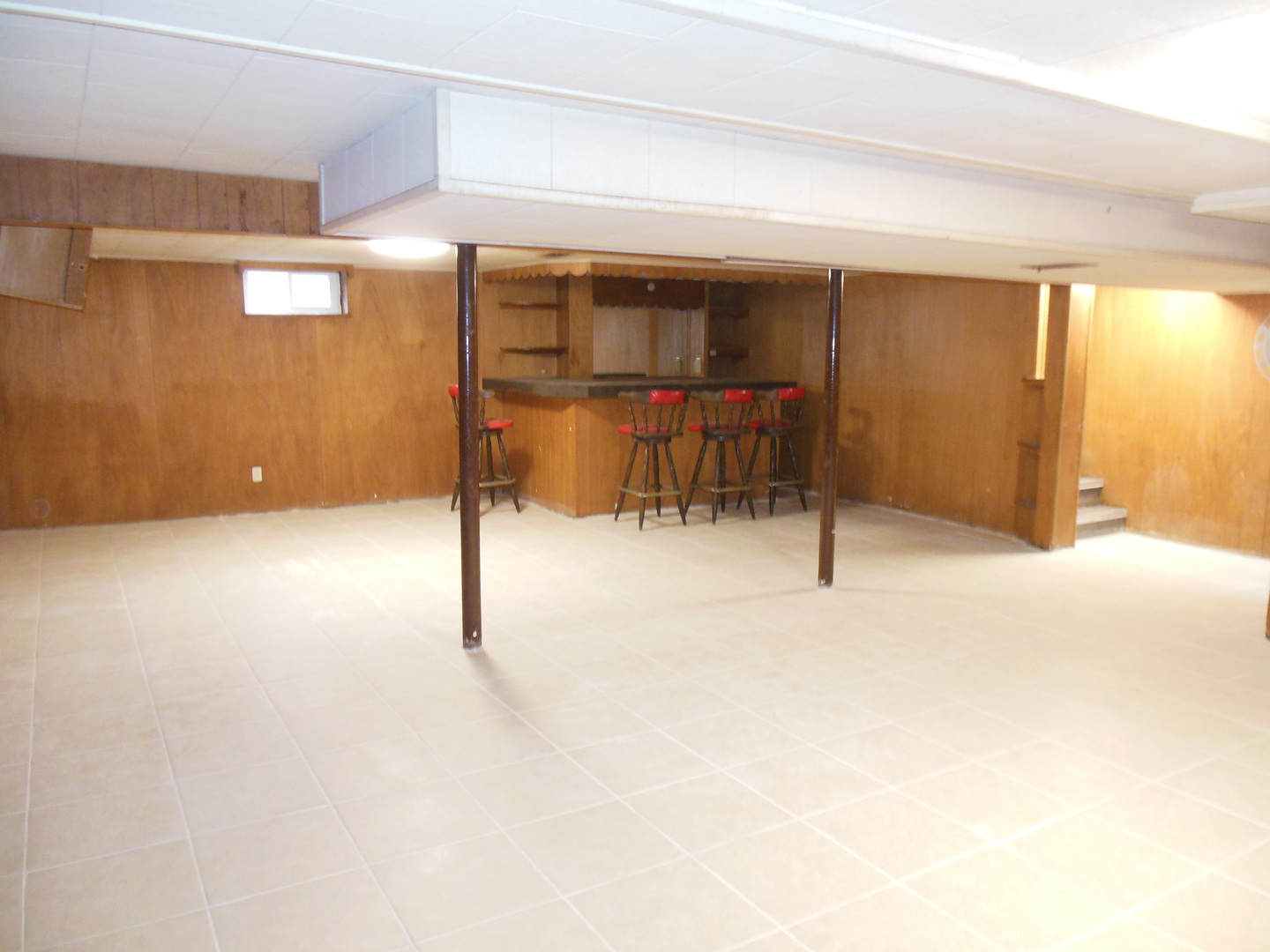 508 E Butterfield Road, Elmhurst, IL 60126