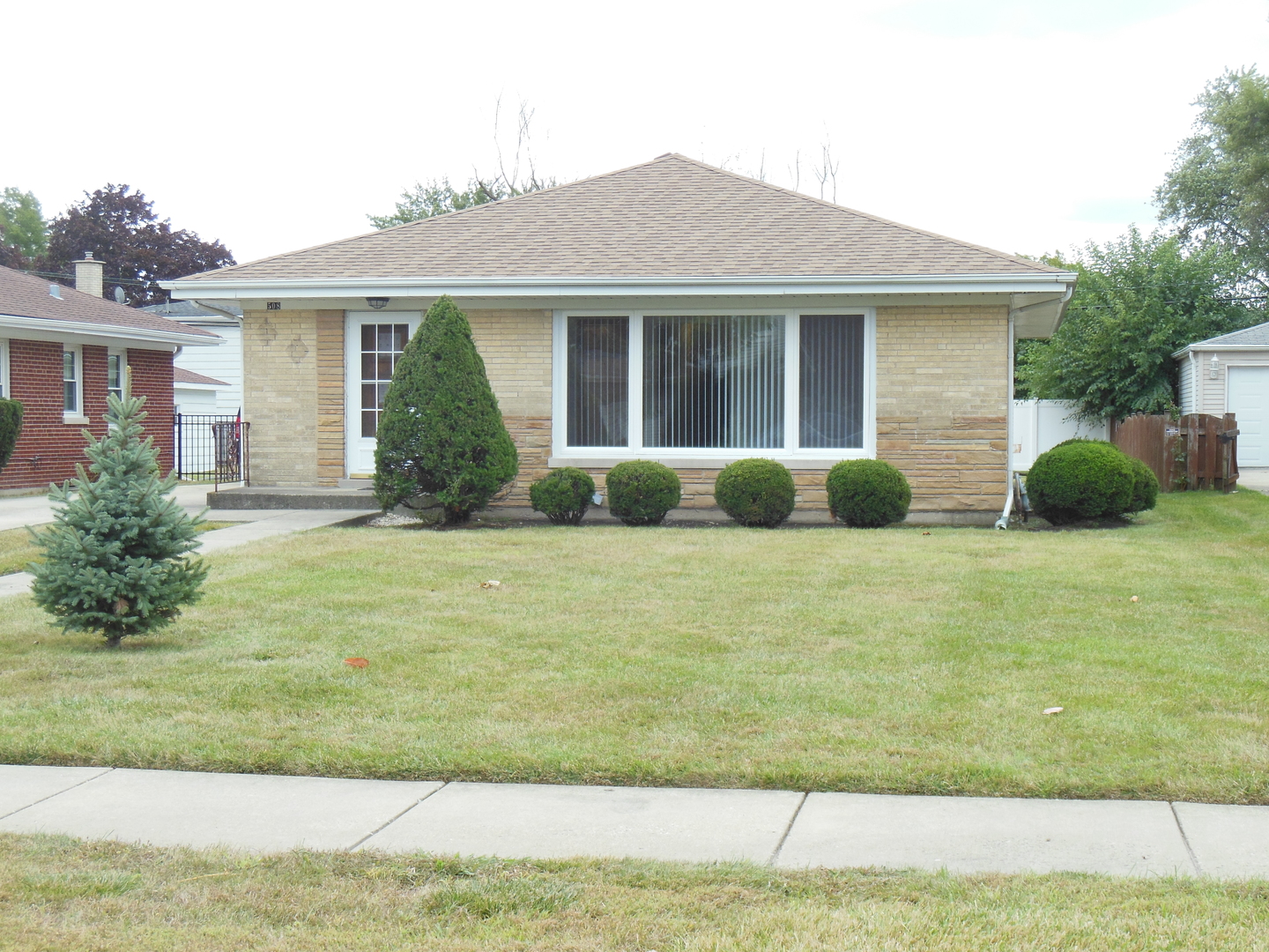 508 E Butterfield Road, Elmhurst, IL 60126