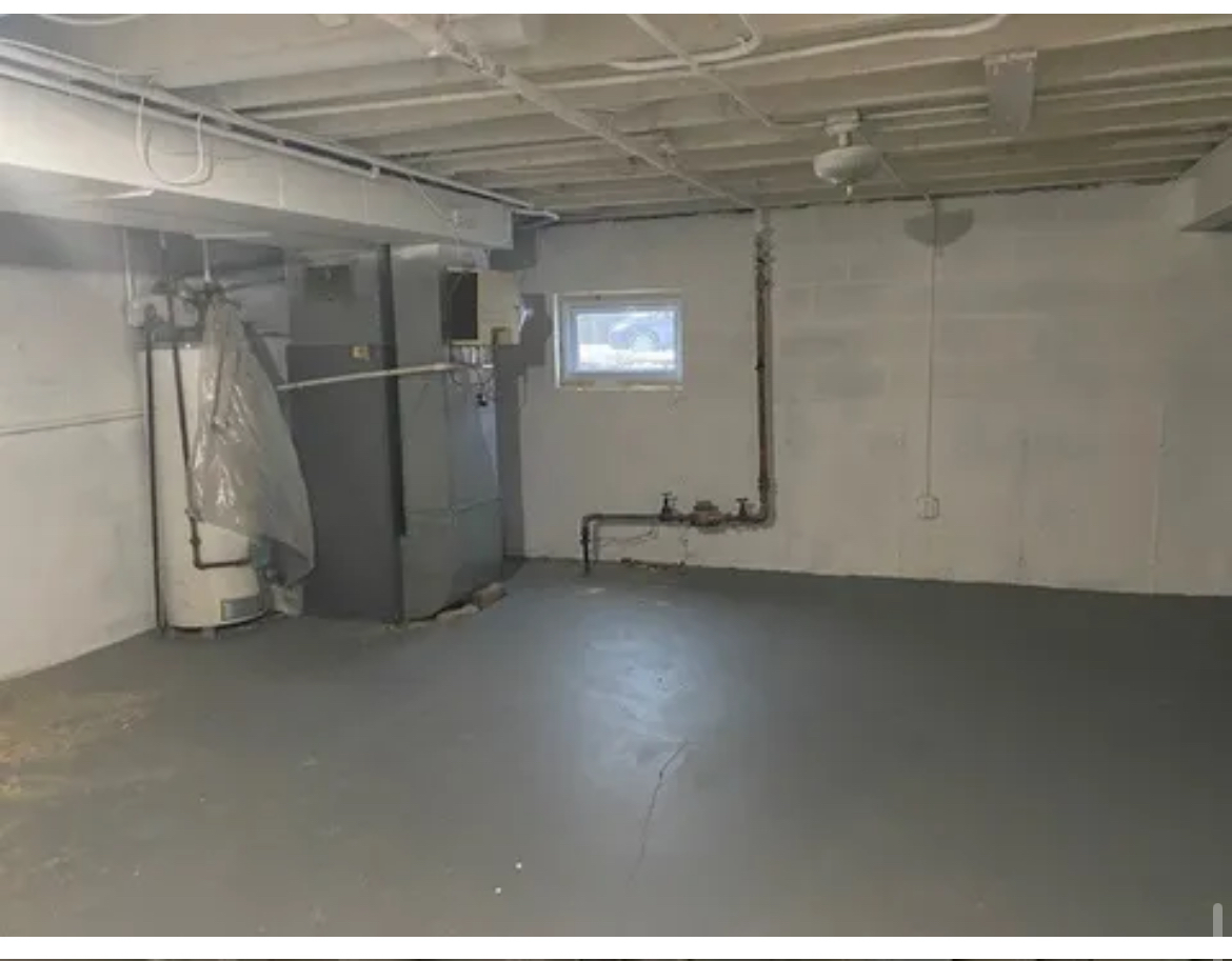 746 Walnut Street #2E, Waukegan, IL 60085