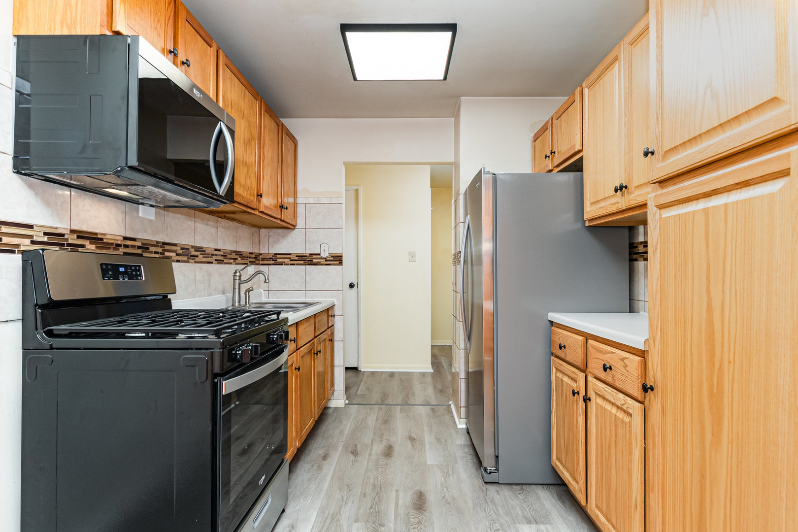 9540 Mayfield Avenue #S214, Oak Lawn, IL 60453