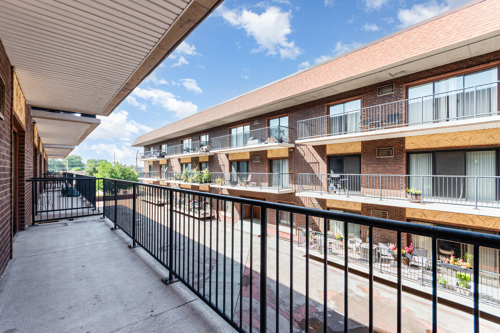9540 Mayfield Avenue #S214, Oak Lawn, IL 60453