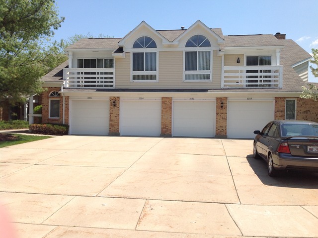 1076 COURTLAND Drive #1076, Buffalo Grove, IL 60089