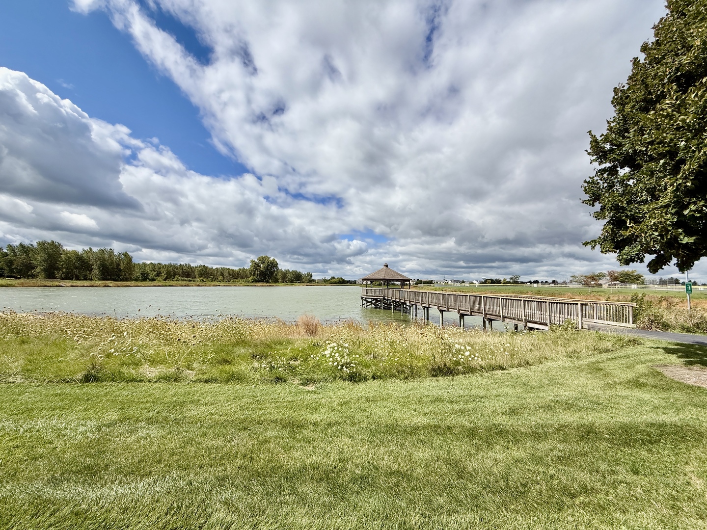 760 Canterbury Lane, Pingree Grove, IL 60140