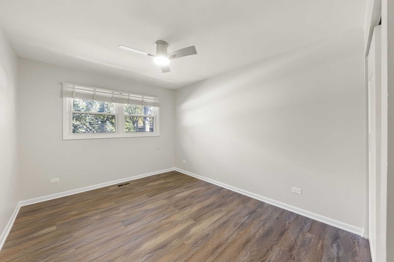 1000 59th Street, Lisle, IL 60532