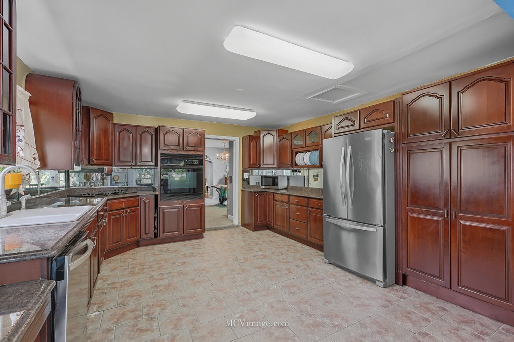 814 S Washington Street, Lockport, IL 60441