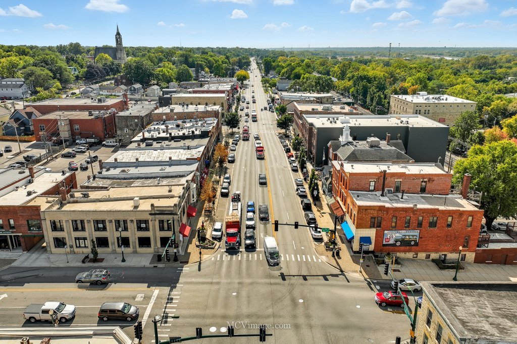 814 S Washington Street, Lockport, IL 60441