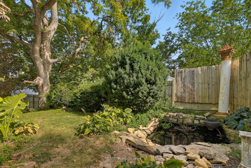 814 S Washington Street, Lockport, IL 60441