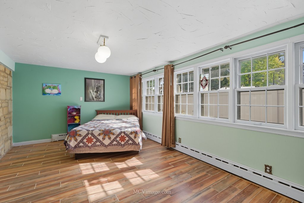 814 S Washington Street, Lockport, IL 60441