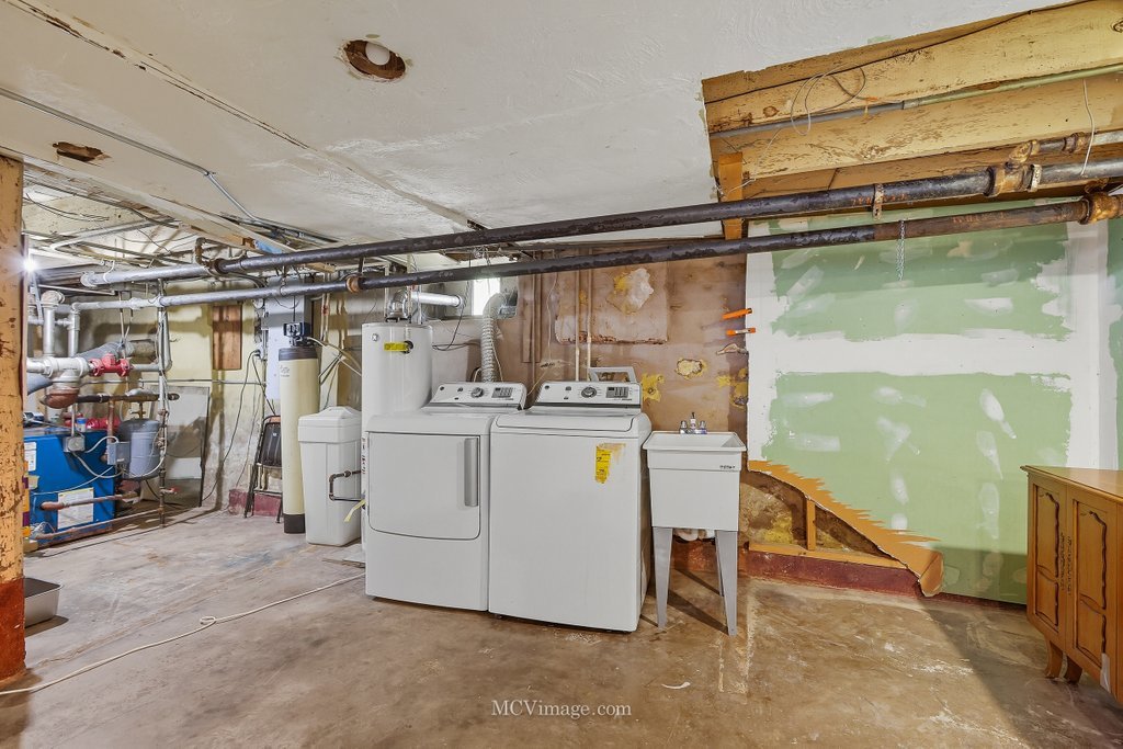 814 S Washington Street, Lockport, IL 60441