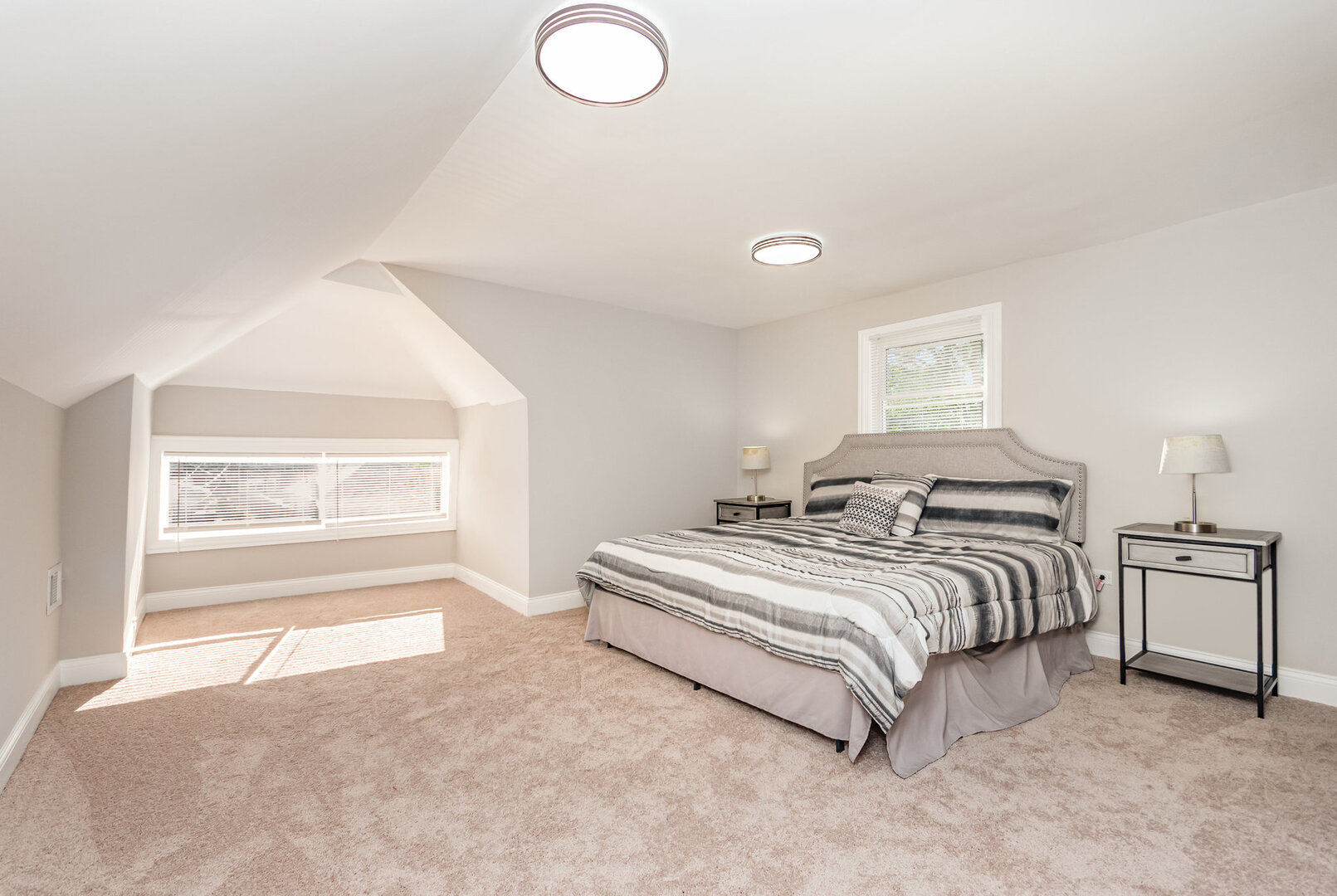 8636 S Aberdeen Street, Chicago, IL 60620