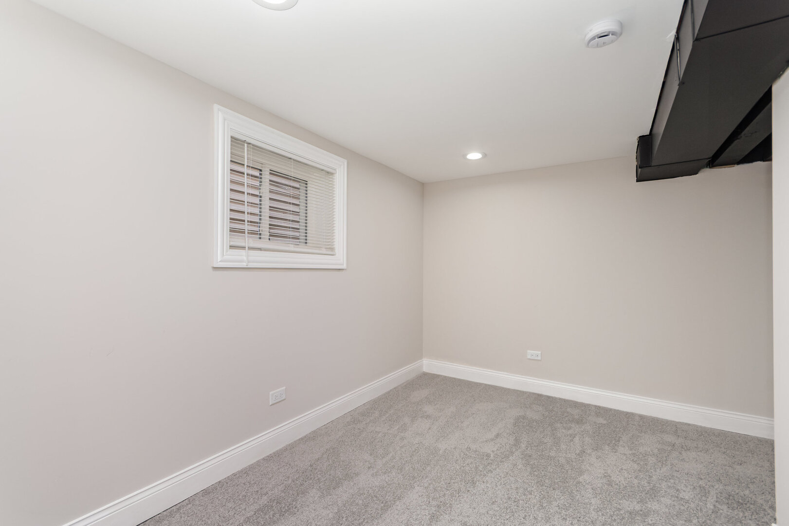 8636 S Aberdeen Street, Chicago, IL 60620