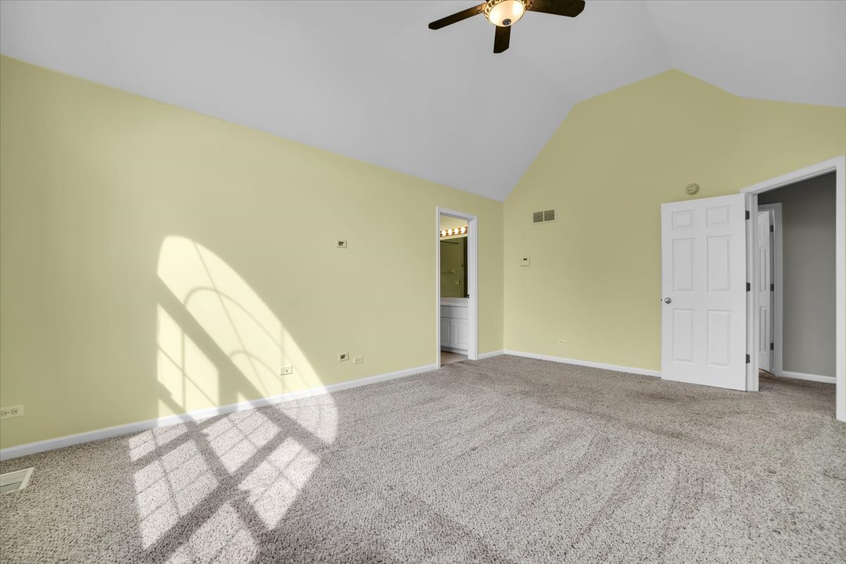 3319 Fairmont Avenue, Naperville, IL 60564