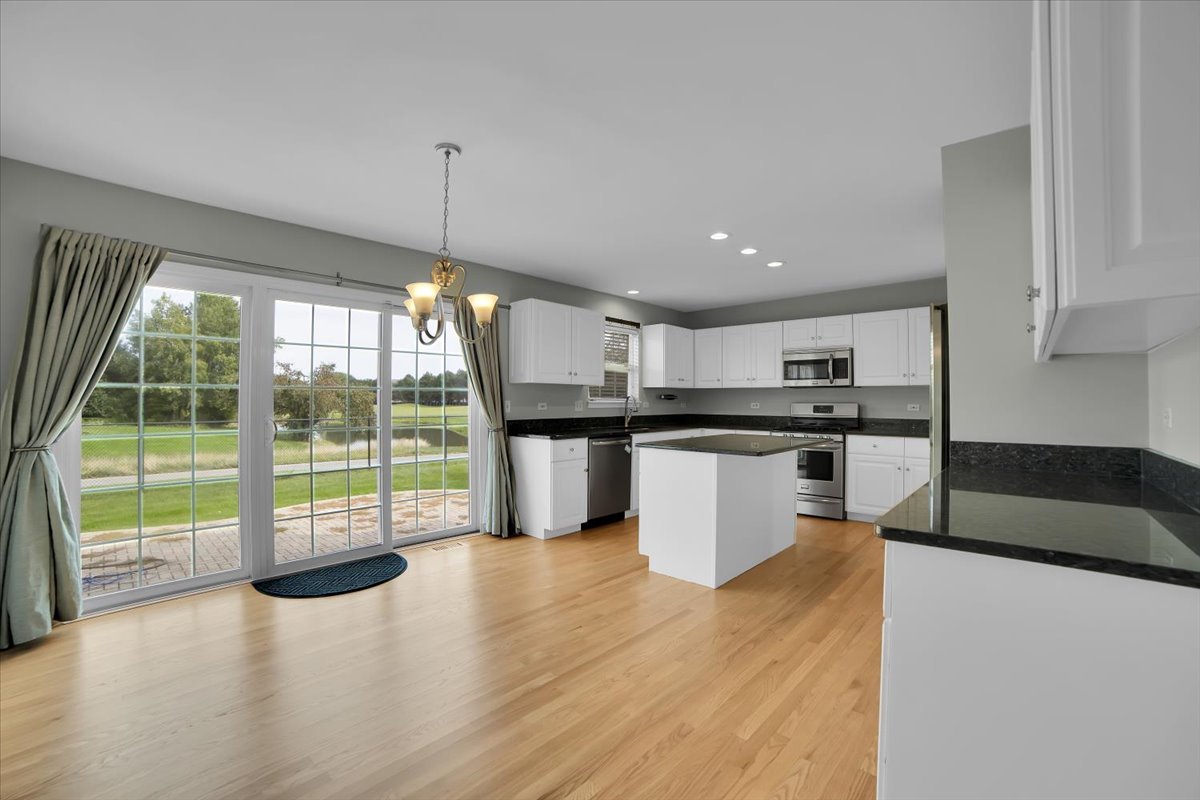 3319 Fairmont Avenue, Naperville, IL 60564