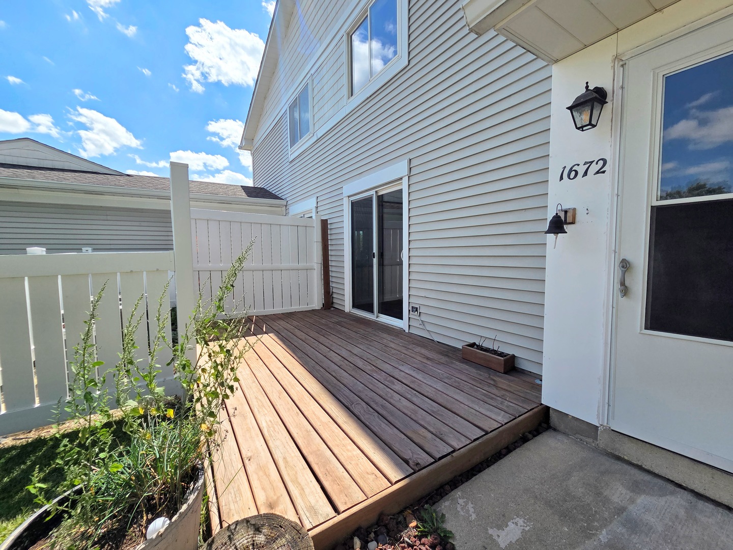 1672 Cornell Drive, Hoffman Estates, IL 60169