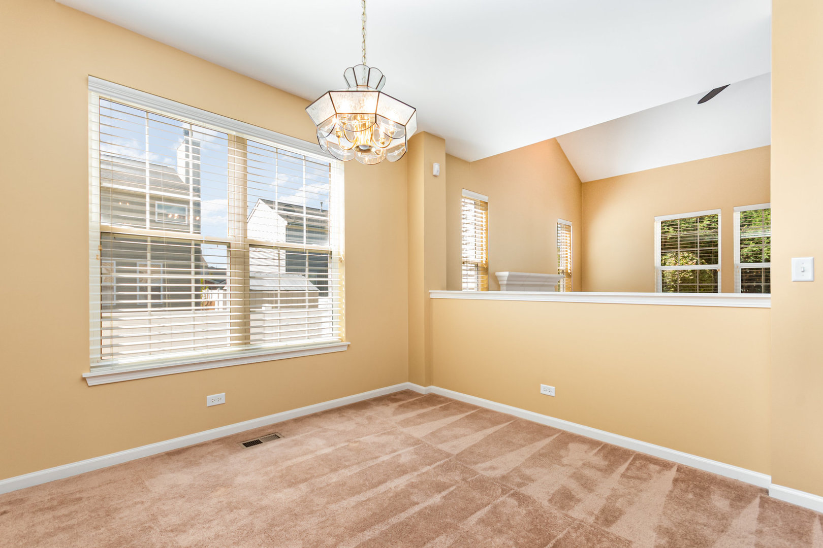 2189 Fescue Drive, Aurora, IL 60504