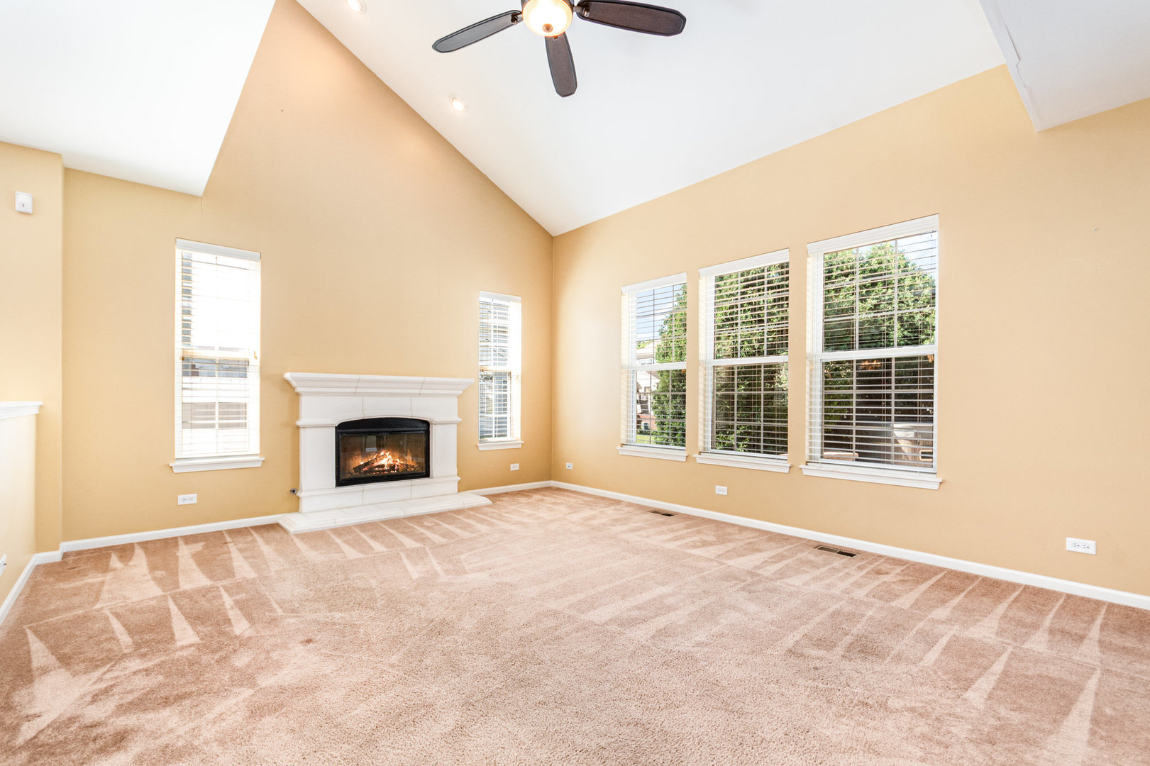 2189 Fescue Drive, Aurora, IL 60504