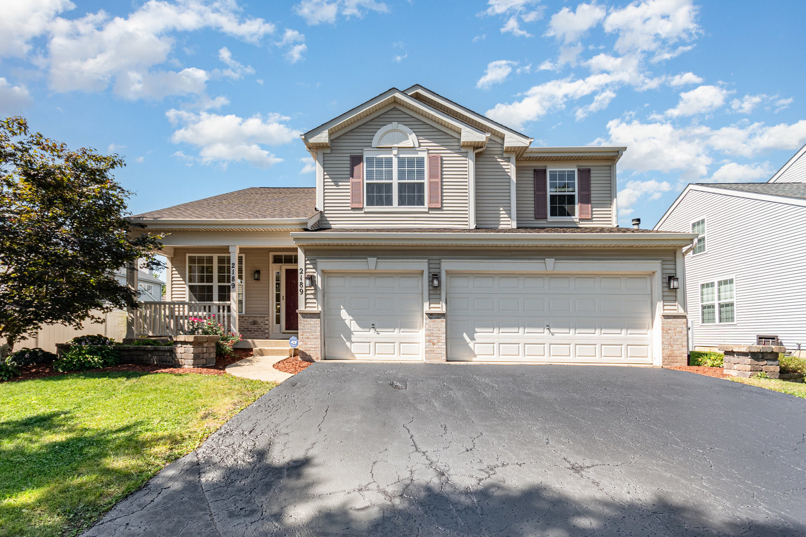 2189 Fescue Drive, Aurora, IL 60504