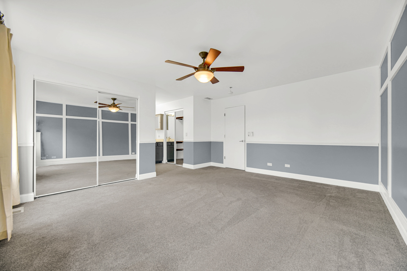 906 Eagle Point Drive, Matteson, IL 60443