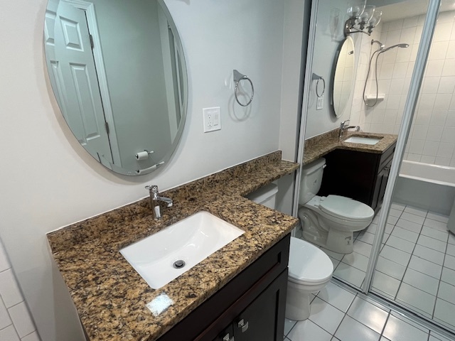 1910 W Hatherleigh Court #2A, Mount Prospect, IL 60056