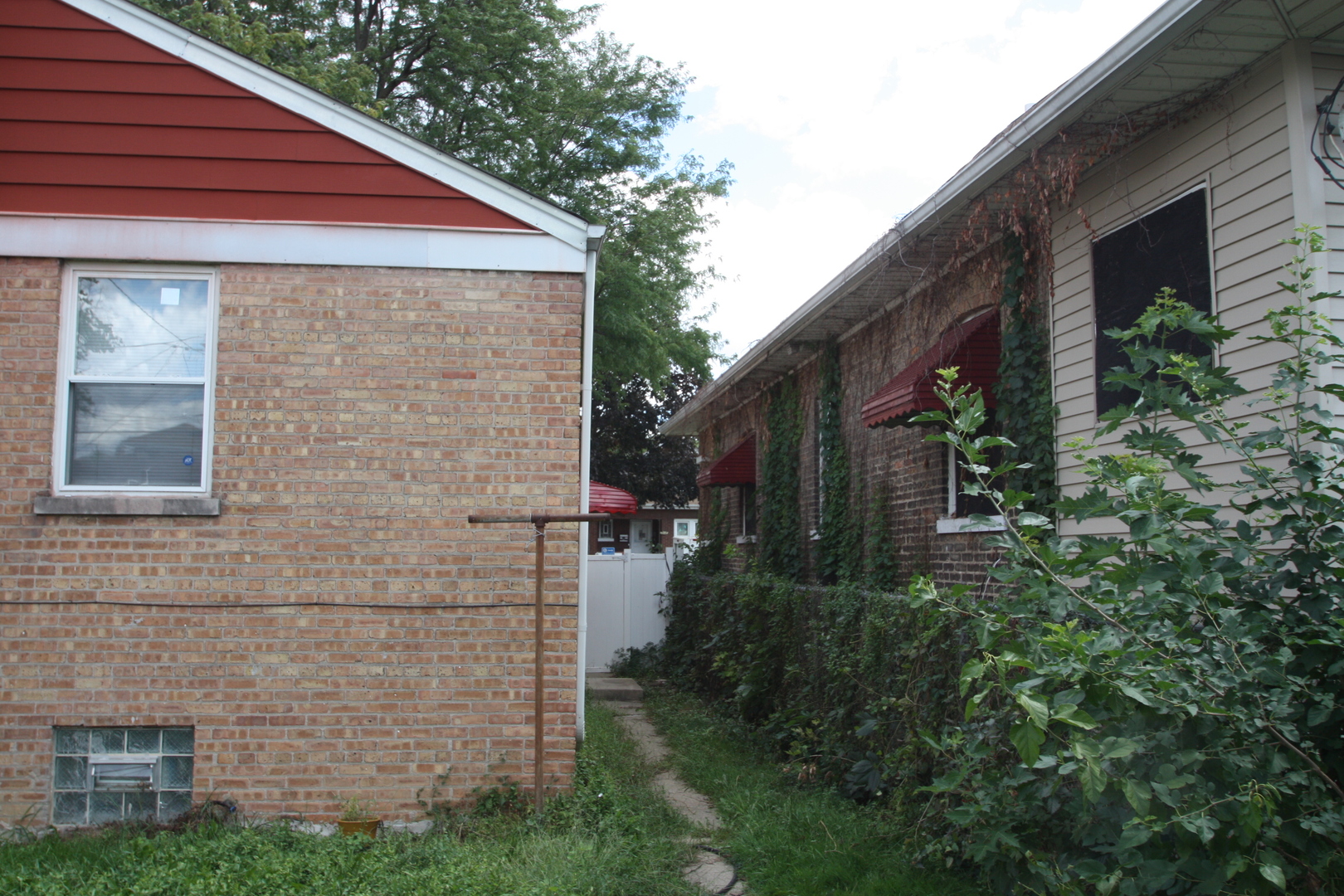 214 22nd Avenue, Bellwood, IL 60104