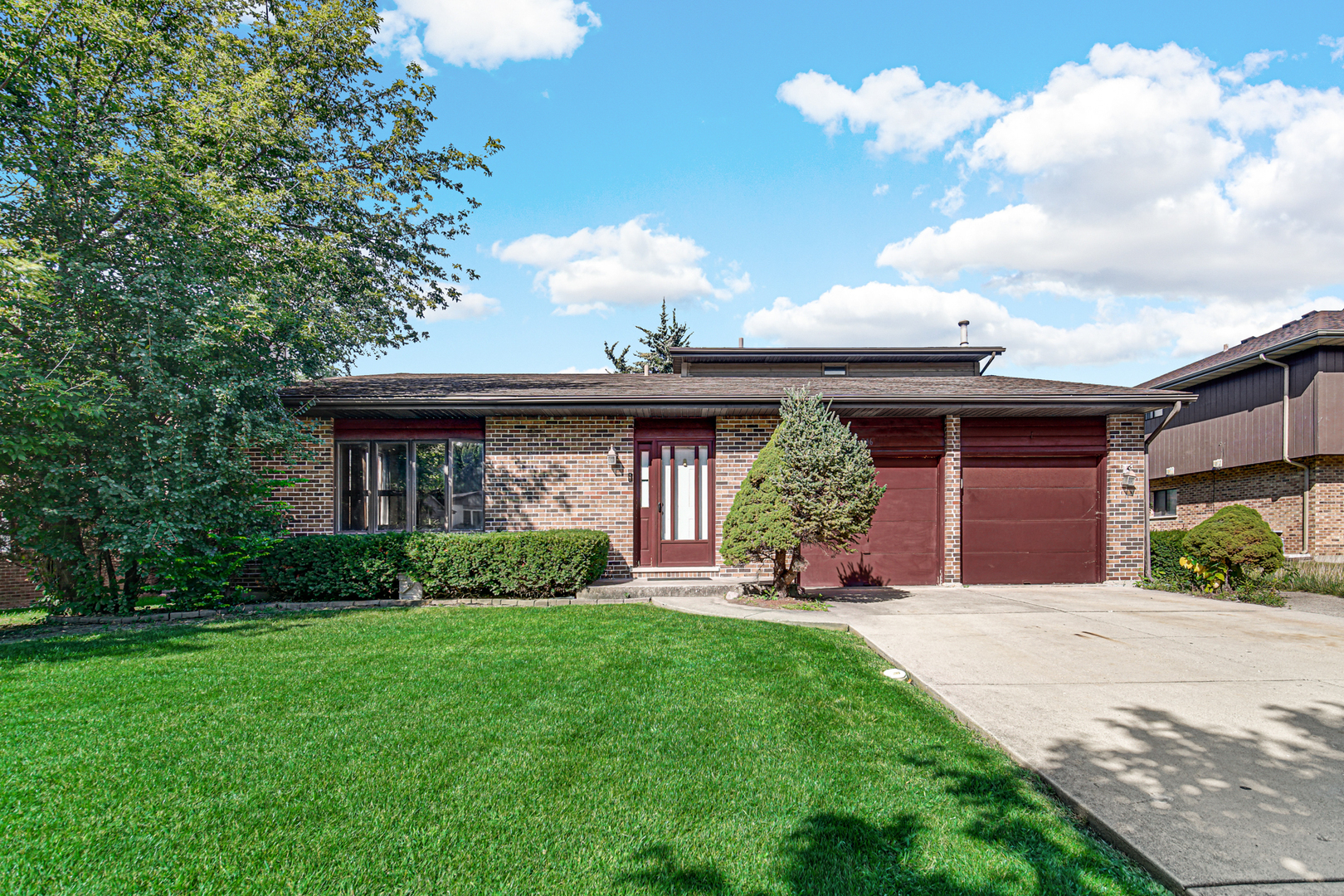 316 Morningside Drive #A, Bloomingdale, IL 60108