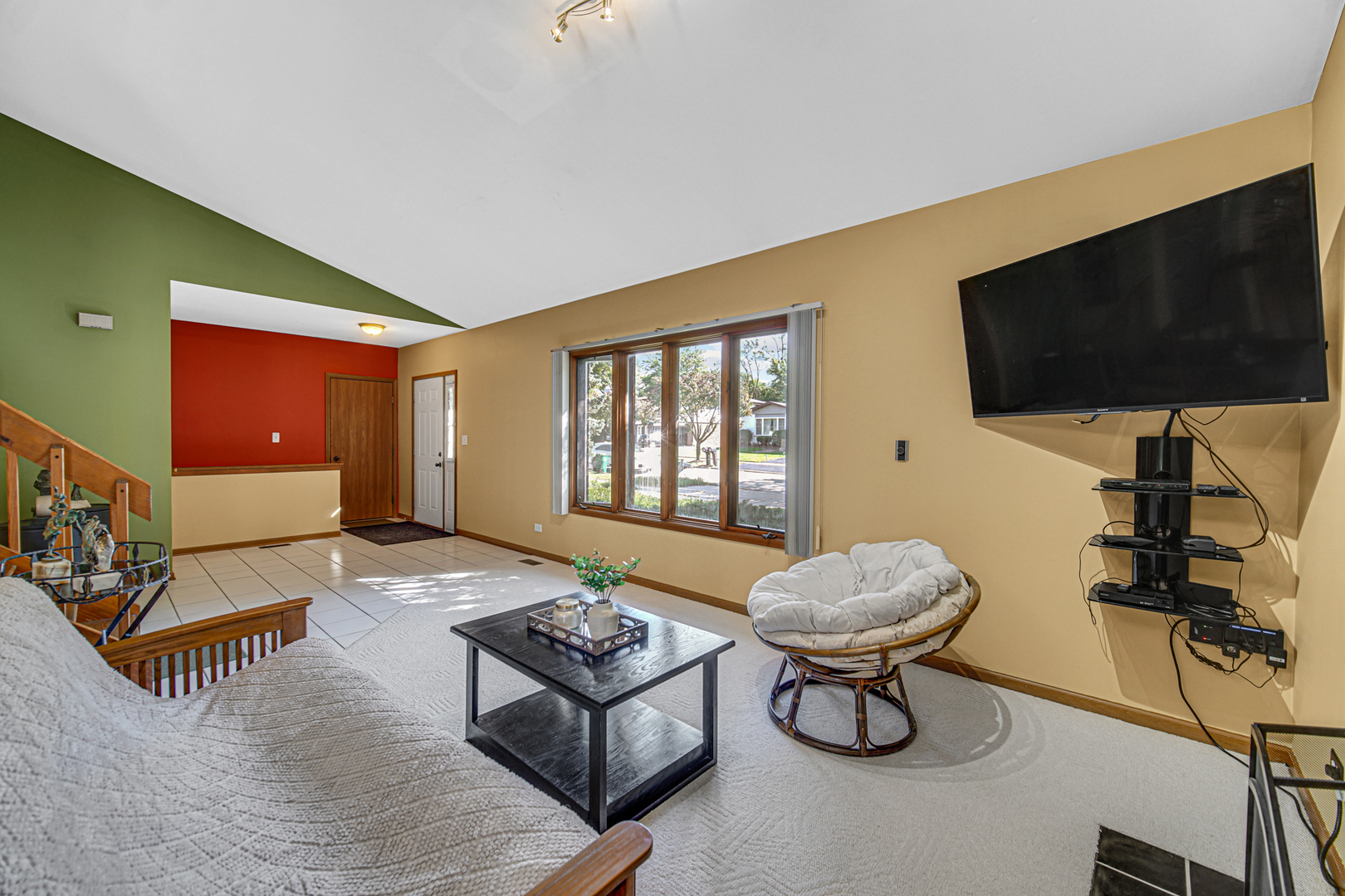 316 Morningside Drive #A, Bloomingdale, IL 60108