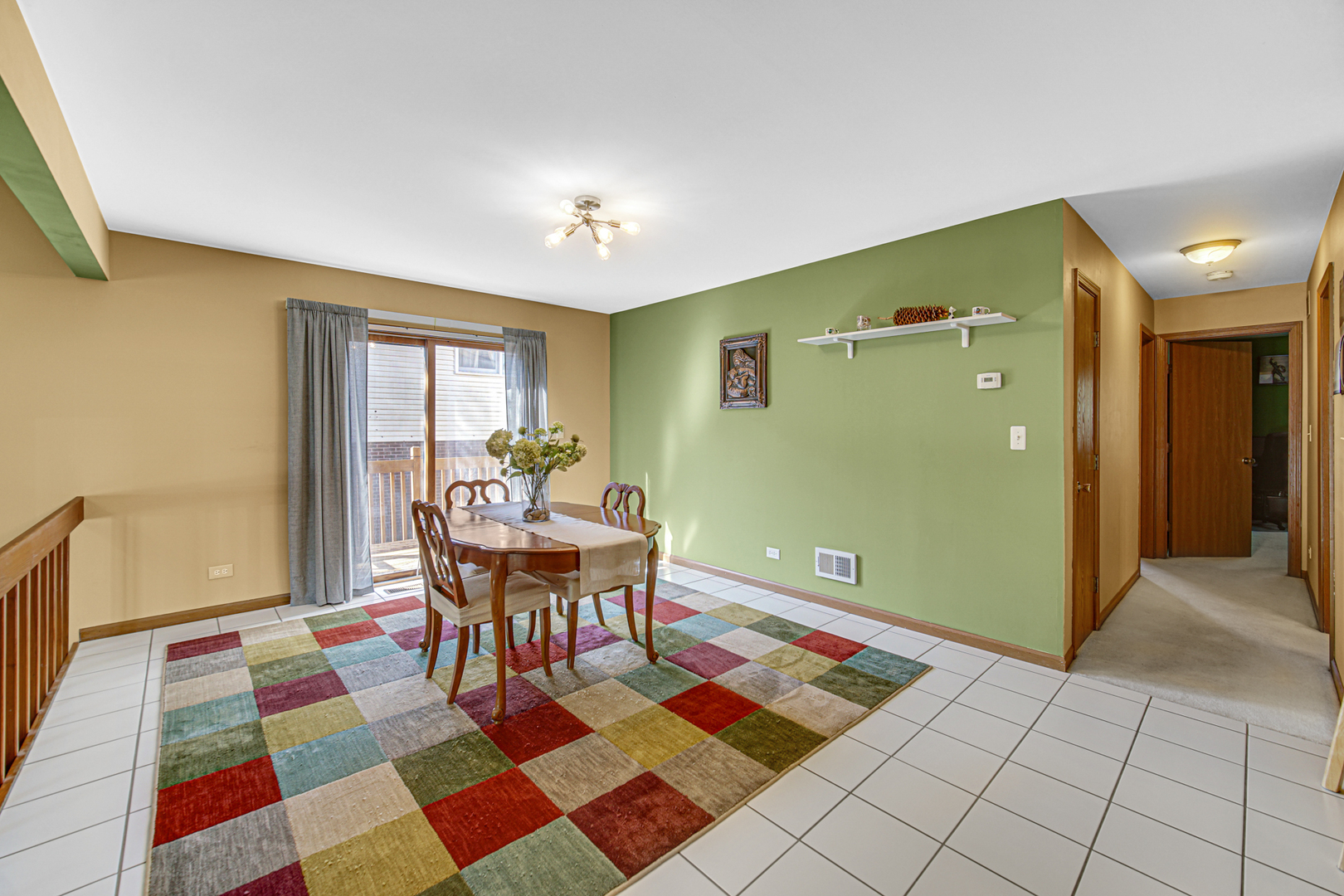 316 Morningside Drive #A, Bloomingdale, IL 60108