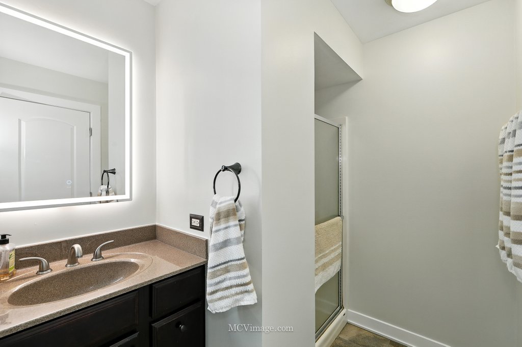 10015 Cambridge Drive, Mokena, IL 60448