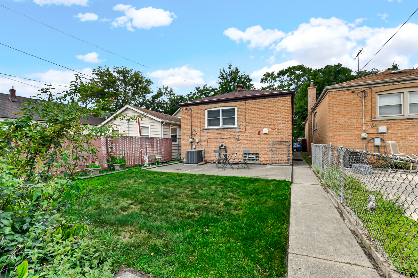 13337 S Avenue M, Chicago, IL 60633