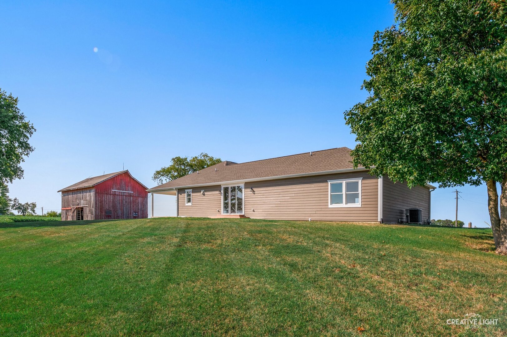2898 N 4450th Road, Sandwich, IL 60548
