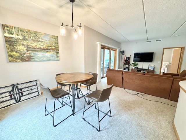 5 W Central Road #104, Mount Prospect, IL 60056