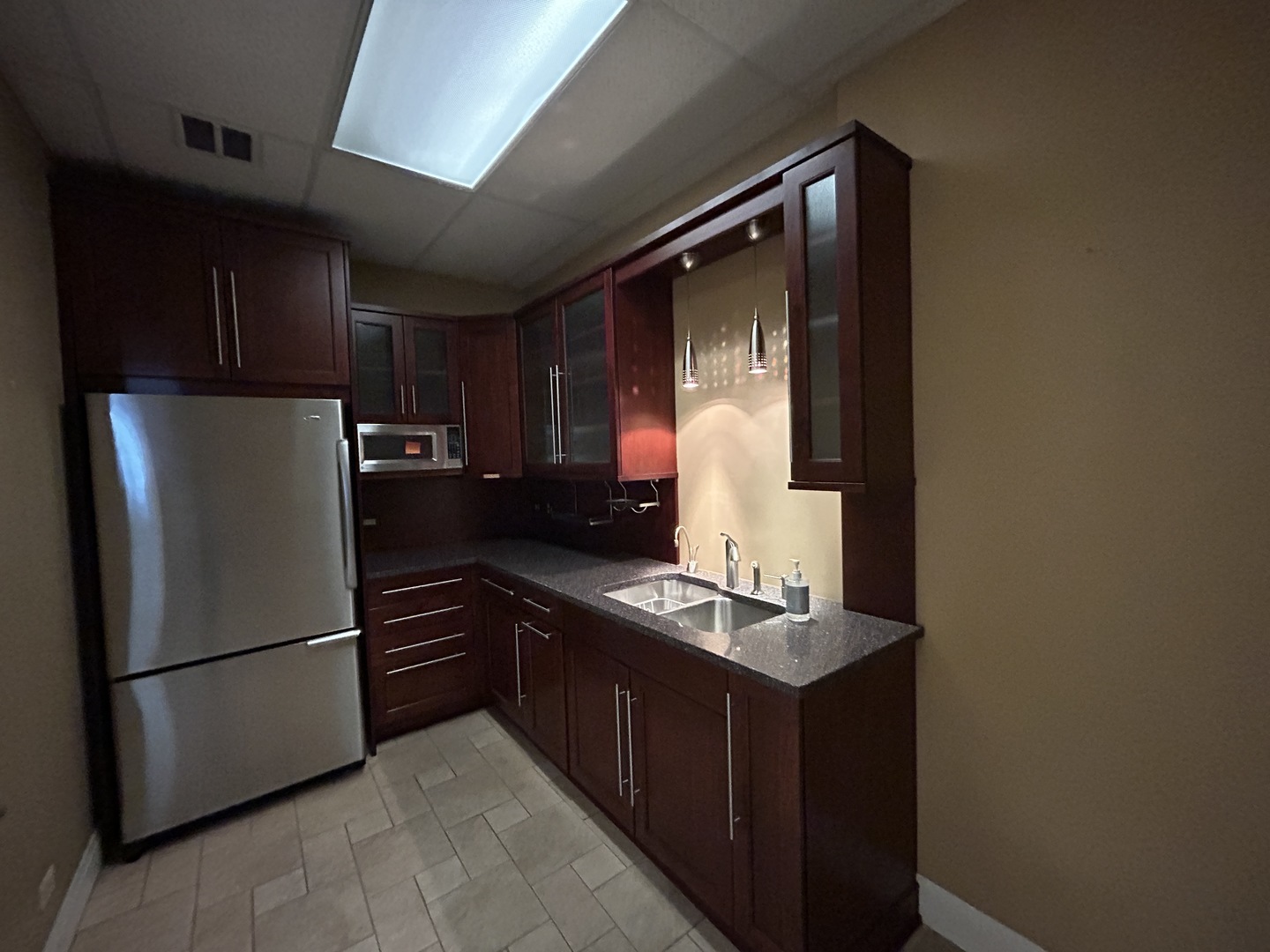 819 Burlington Avenue, Western Springs, IL 60558