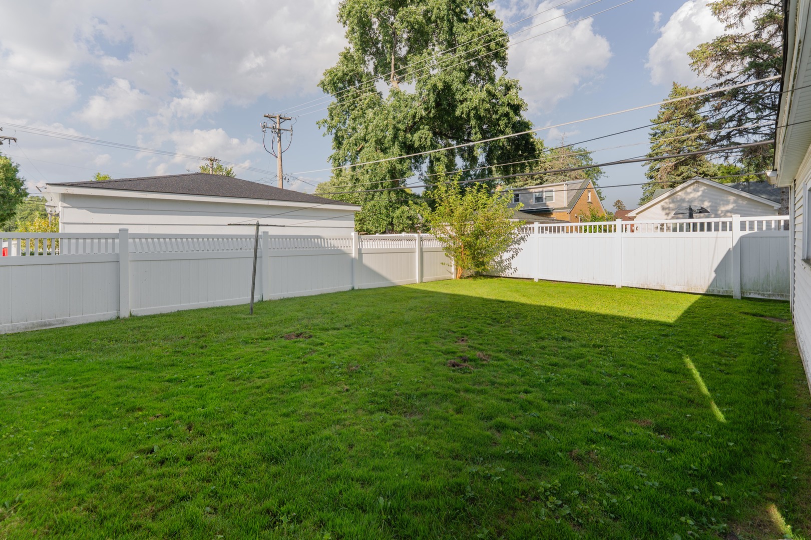 1535 Beach Avenue, La Grange Park, IL 60526
