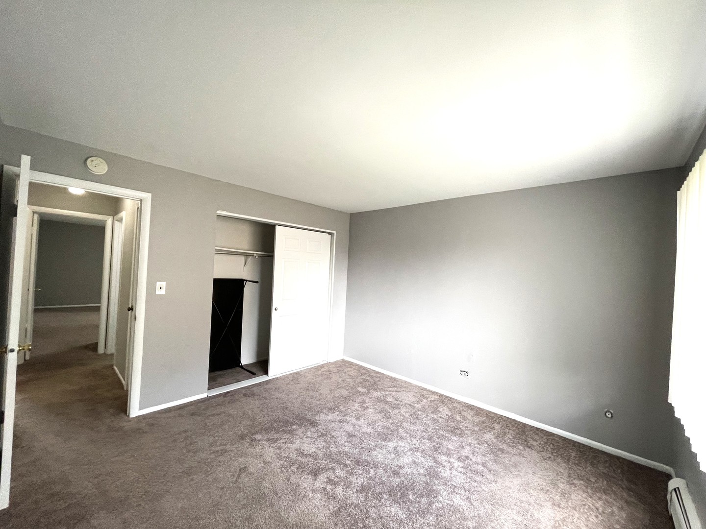 535 Brookside Drive #F, Westmont, IL 60559