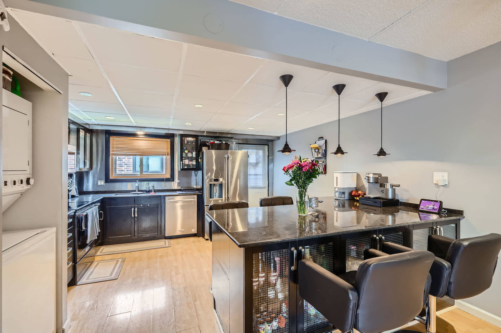 953 N Rohlwing Road #201A, Addison, IL 60101