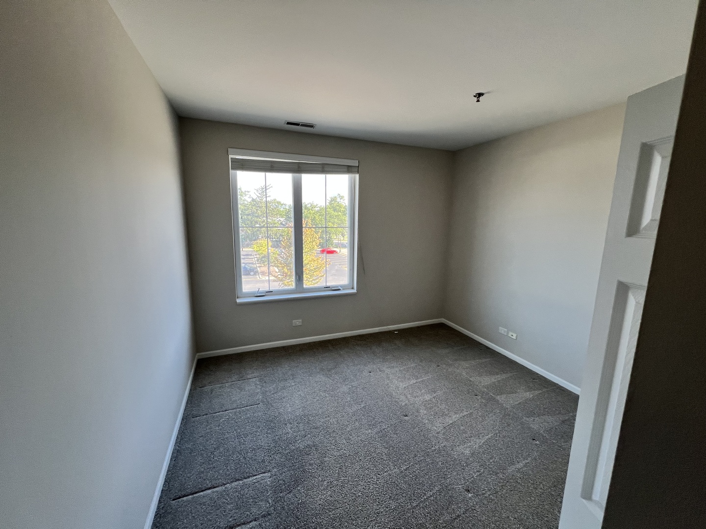 625 Deerfield Road #307, Deerfield, IL 60015