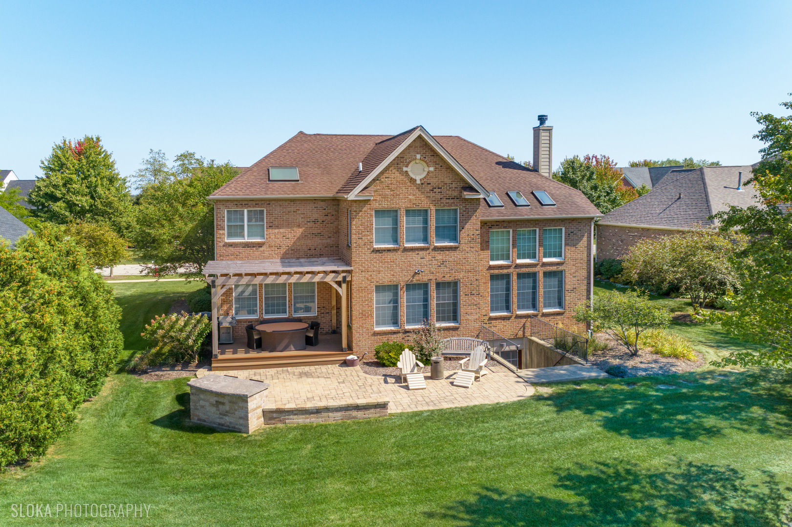 59 Tournament Drive, Hawthorn Woods, IL 60047