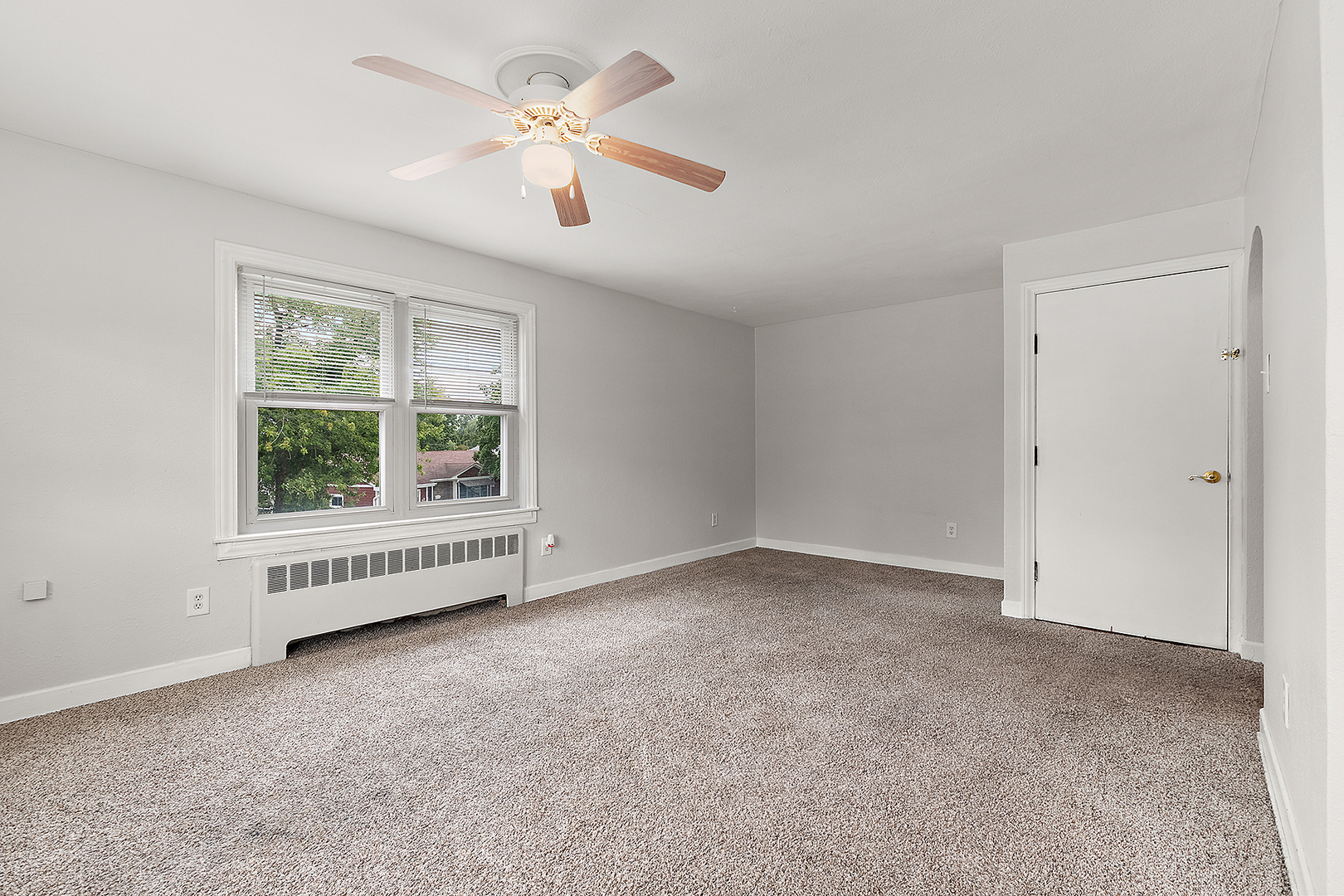 1111 S Lincoln Street, Lockport, IL 60441