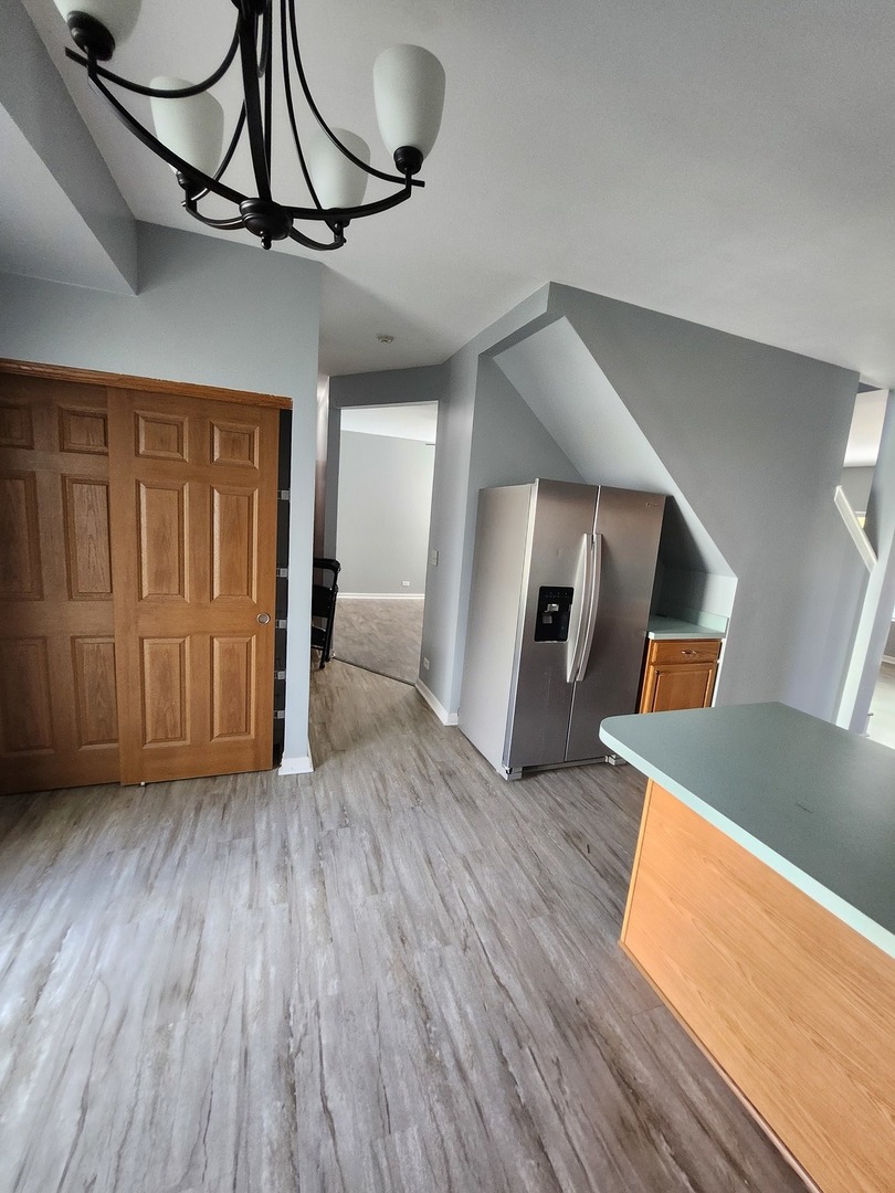 316 E Victoria Circle #316, North Aurora, IL 60542