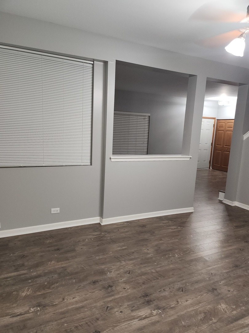 316 E Victoria Circle #316, North Aurora, IL 60542