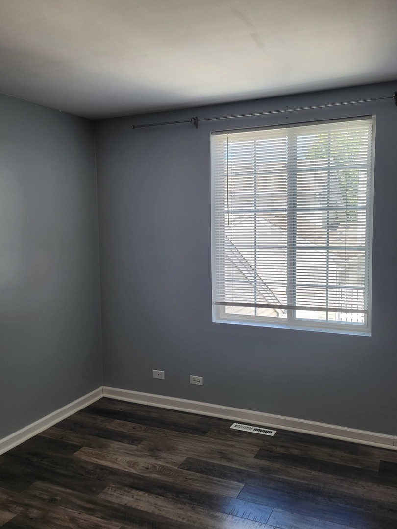 316 E Victoria Circle #316, North Aurora, IL 60542