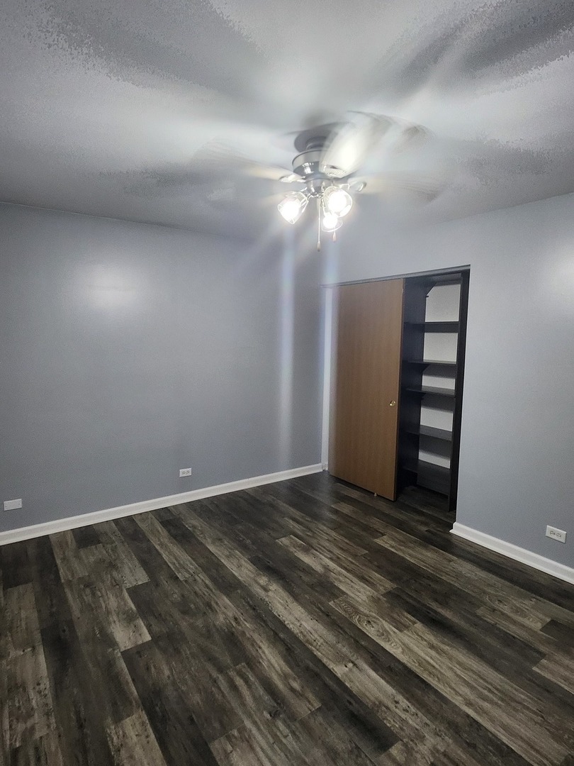 316 E Victoria Circle #316, North Aurora, IL 60542