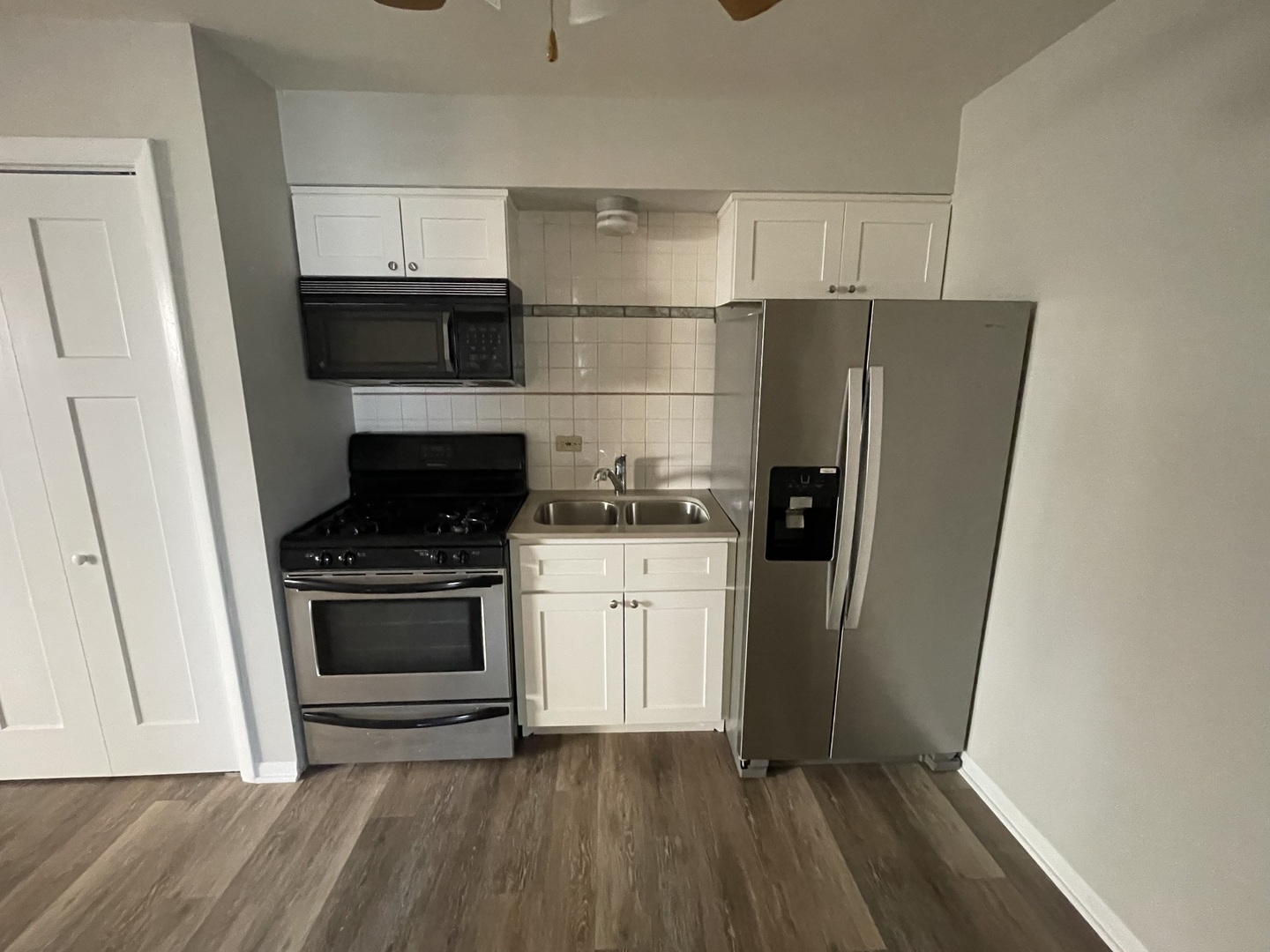 2132 N Harlem Avenue #1C, Elmwood Park, IL 60707