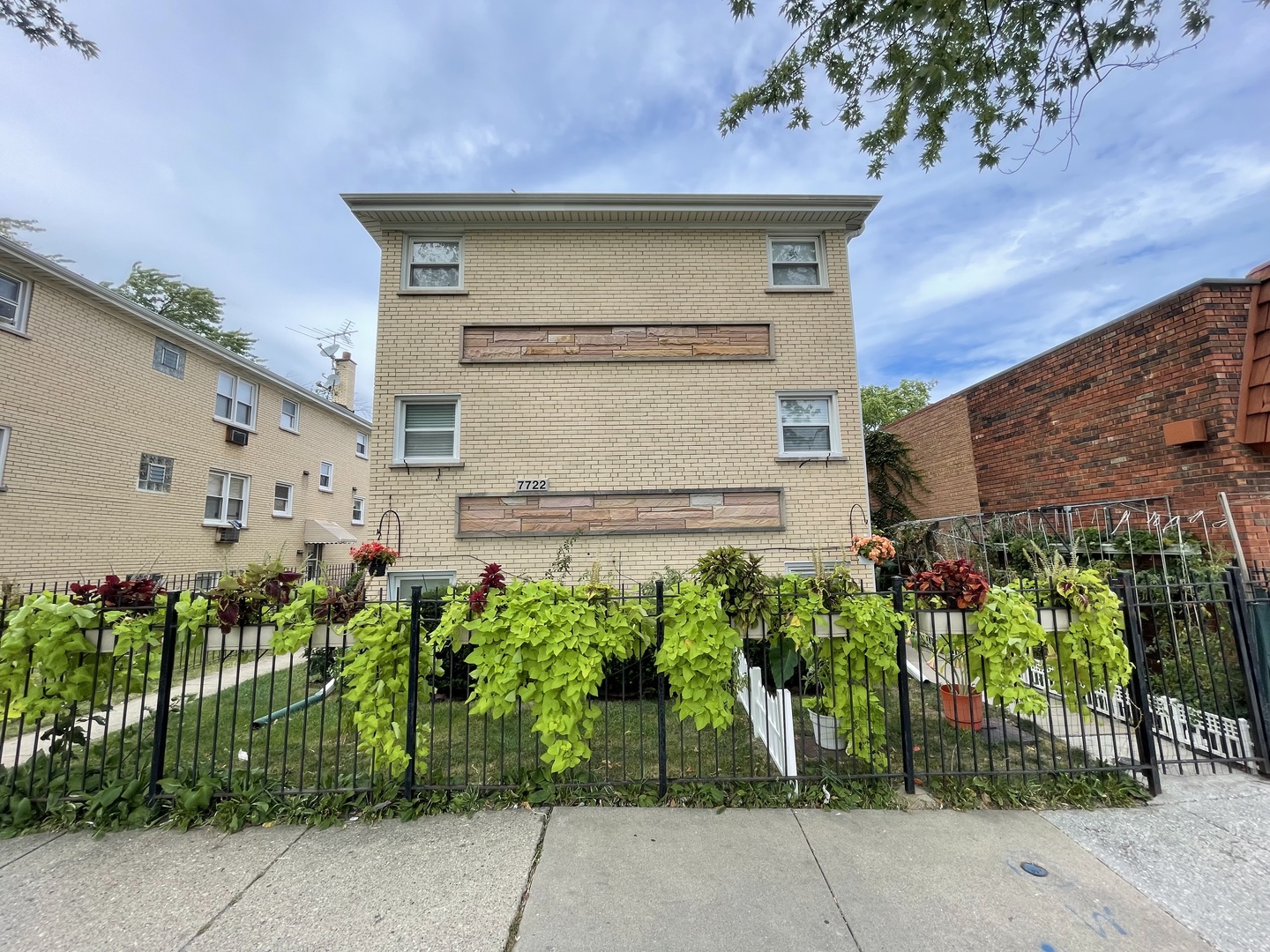 7722 W Belmont Avenue #GN, Chicago, IL 60634